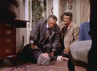 Harvey Walters (Ross Elliott) and Candy season 14 The witness.jpg